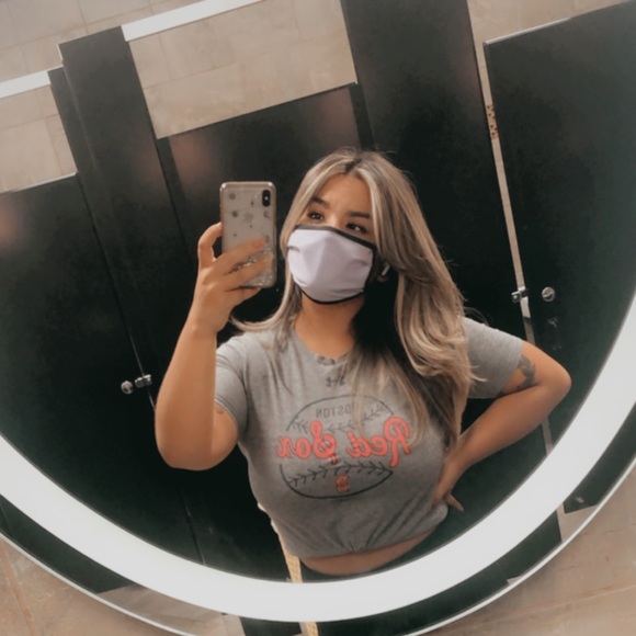 Meet your Posher, Alondra - Picture 1 of 1